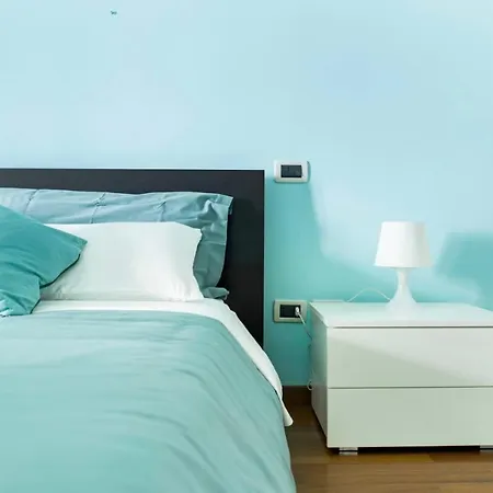 Light Blue House Apartment *