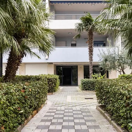 Light Blue House Apartment Montesilvano