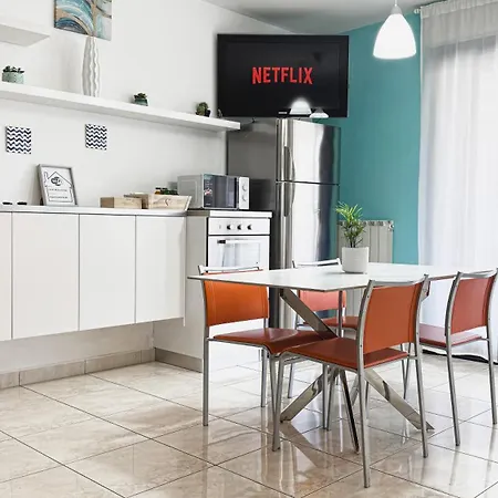 Light Blue House Apartment *